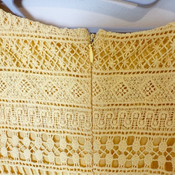 NWT MIAMI Summer Yellow lace tiered dress M - Picture 6 of 9